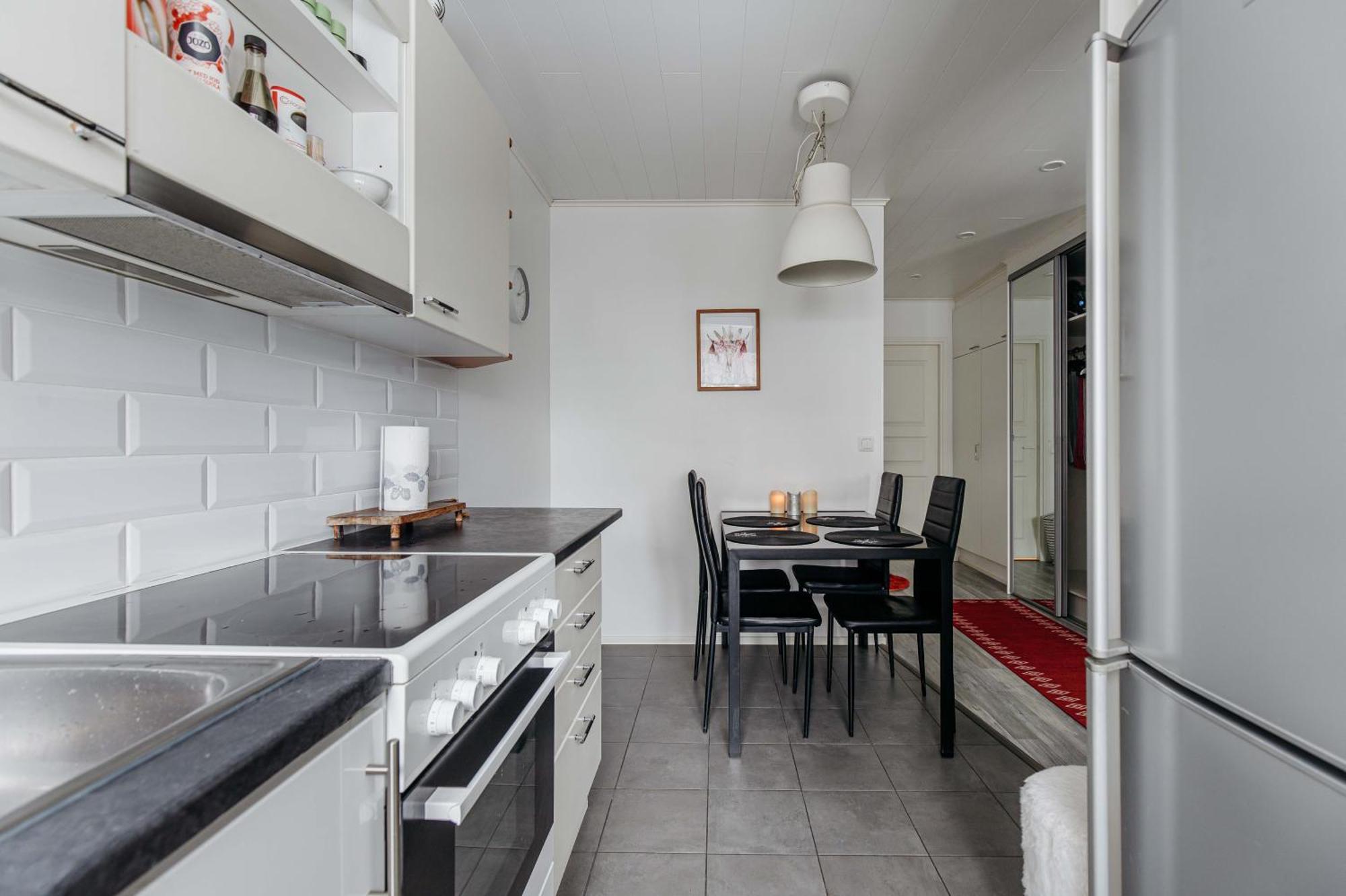 Heleenkatu 3 A 1 Oma Sauna Autokatos Omassa Pihassa เซย์นาโยกิ ภายนอก รูปภาพ